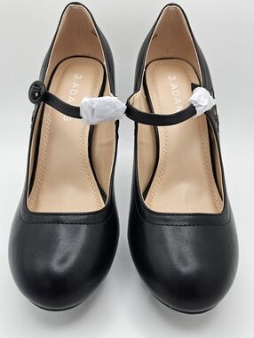 NWB J. Adams Pixie Heels In Black Vegan Leather Size 7